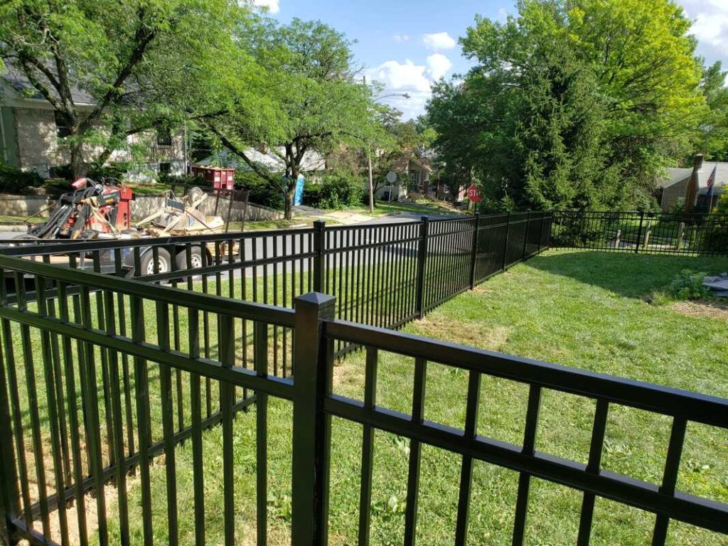 aluminum fencing